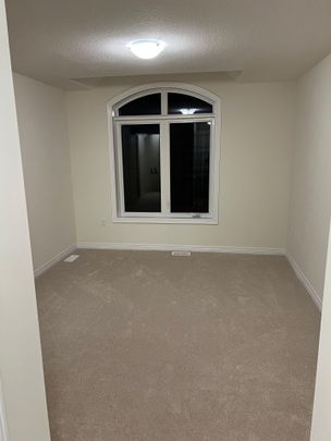 For Lease - 154 Sonoma Lane, Hamilton, Ontario - Photo 1