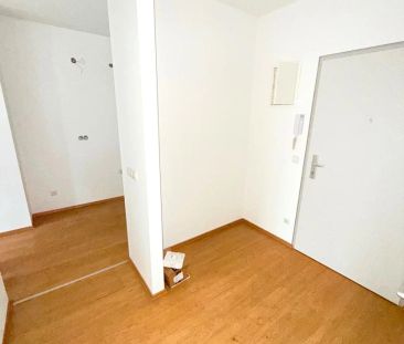 Ruhige 2-Zimmerwohnung mit Balkon in den Innenhof - Foto 1