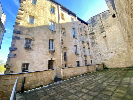 BORDEAUX QUAI DES SALINIÈRES – 1 CHAMBRE – 950 € CC - Photo 1