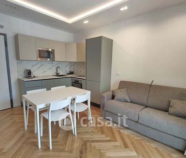 Trilocale in Affitto in Viale Andrea Doria 10 a Milano - Photo 3