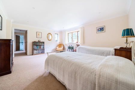 5 bedroom country house to rent - Photo 4