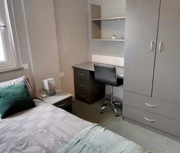 5 bedroom flat share to rent - Photo 4