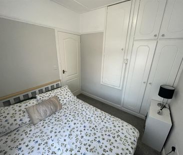 23 Springfield Drive, - Photo 5