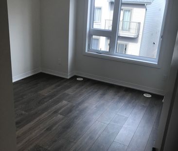 For Lease - 2635 William Jackson Drive Unit# 114, Pickering, Ontario - Photo 2