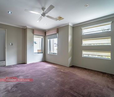 LARGE FAMILY HOME IN CENTRAL BALDIVIS!!!! - Photo 5