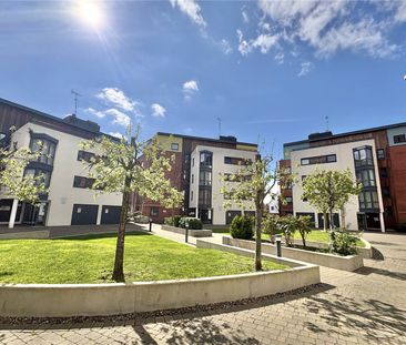 Southwell Park Road, Camberley, Surrey, GU15 - Photo 6