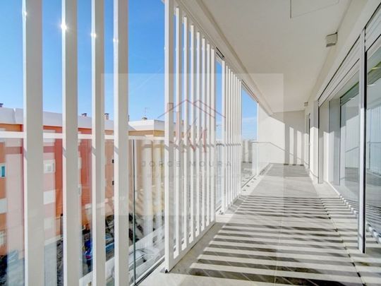 3 room luxury Apartment for rent in Cascais e Estoril, Cascais, Lisbon - Photo 1