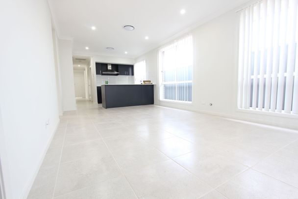 Brand New Quality 4 Bedroom Home - Photo 1