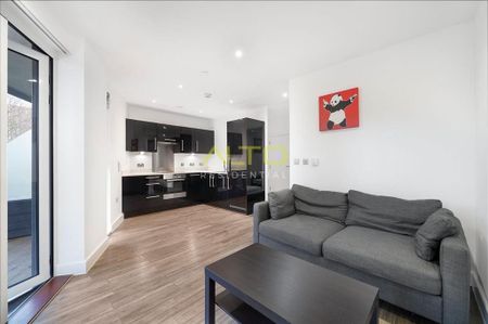 Studio to rent - Photo 2