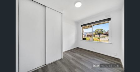 Stylish Property in Prime Location- 2 Charlesworth Street, Laverton - Photo 2