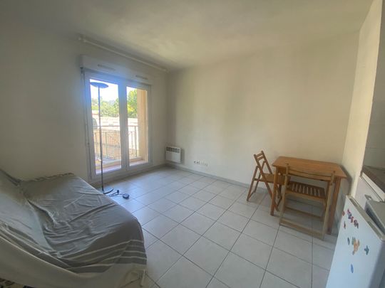 Location Appartement 1 pièce 18m² - Photo 1
