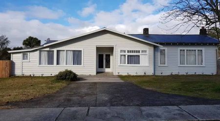 TURANGI RIVERSIDE - ICONIC TAYLORS LODE(back unit) - Photo 5