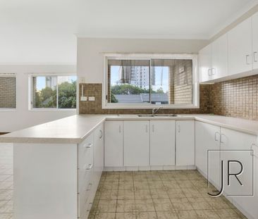 47 Pacific Street, Main Beach QLD 4217 - Apartment For Rent | Domain - Photo 5
