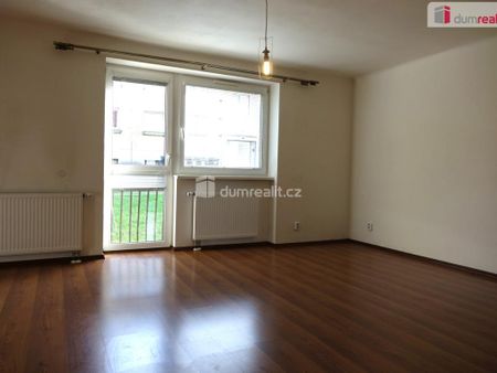 Pronájem bytu 2+1 60 m2 - Fotografie 2