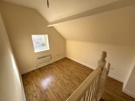 Flat to rent on - Photo 5