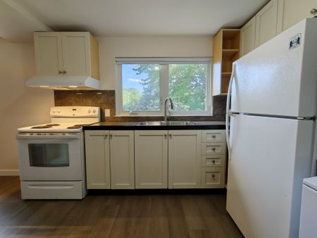 For Lease - 1443 Glen Rutley Circle Unit# (Upper), Mississauga, Ontario - Photo 3