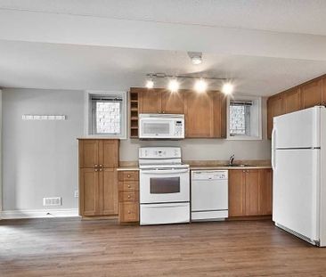 For Lease - 1134 Woodington Lane Unit# Walkout Basement, Oakville, ... - Photo 2