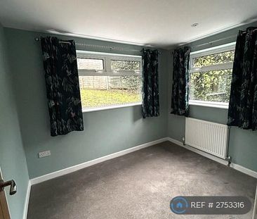 3 bedroom bungalow to rent - Photo 4