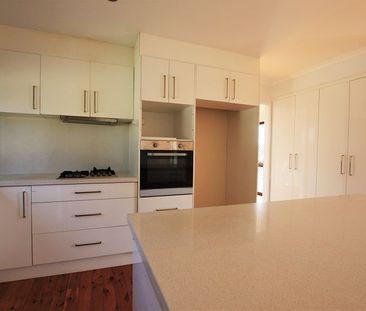 Bright, Spacious & Family-Ready | 3 Bedroom Home with Great Yard - Photo 6