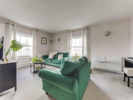 2 bedroom apartment to rent - Photo 3