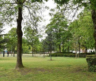 Appartement te huur in Brussel voor € 1.225 met 2 slaapkamers - Photo 3