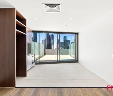 Freshly Updated 2 bedroom PLUS Study apartment - Riverside Living w... - Photo 4