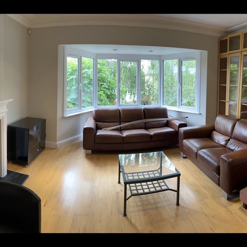 2 Bed Flat, Finchley, N3 - Photo 1