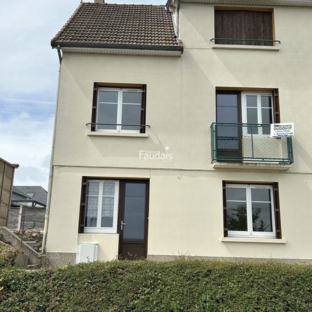 Location Appartement 2 pièces 31m² CONDE SUR VIRE 50890 - Photo 3