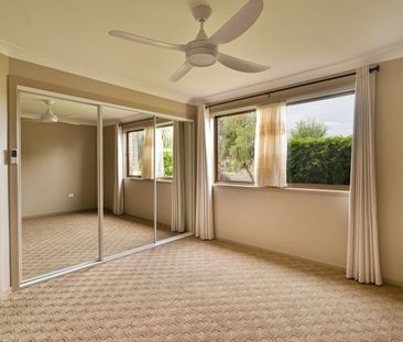 Modern Three Bedroom Overlooking Lush Farmland - Photo 1