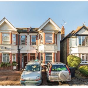 Room in a Shared Flat, Agnes Road, W3 - Photo 2