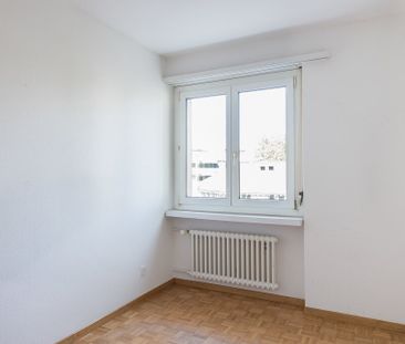 Gemütliche 3.5 Zimmer-Wohnung im Grünen! - Foto 2
