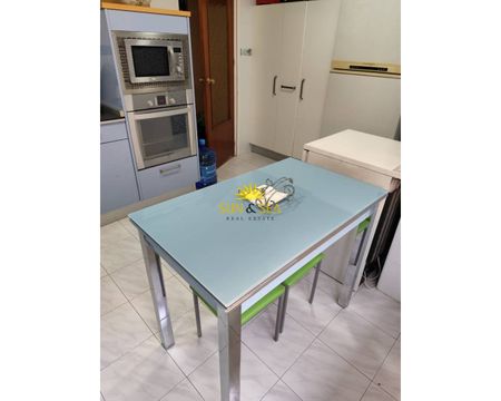 THREE-BEDROOM APARTMENT – ORIHUELA - Photo 2