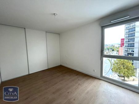 Appartement à louer 3 pièces 62.21m² - Photo 2