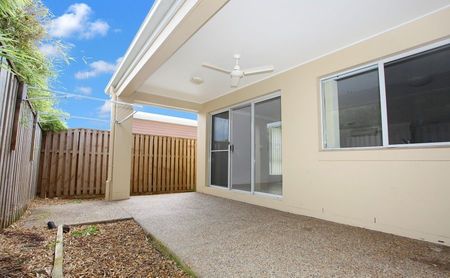 2/34 Penneshaw Crescent, Ormeau, QLD 4208 - Photo 2