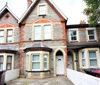 5 Bed House Near the University with Close Transport Links - Photo 5