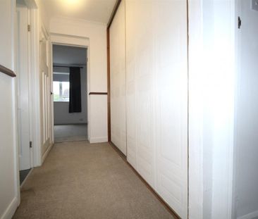 3 Bedroom House - Semi-Detached To Let - Photo 5