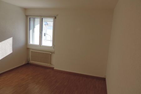 Rue de l'Eclair 14 - appartement 2ème étage Est - Foto 2