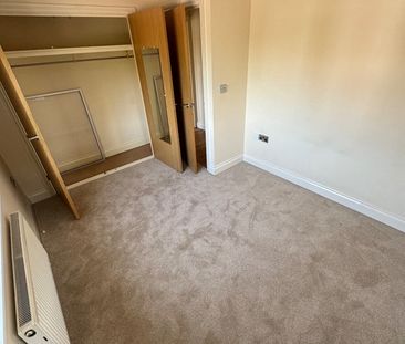 2 Bed Maisonette, Station Road, SO19 - Photo 1