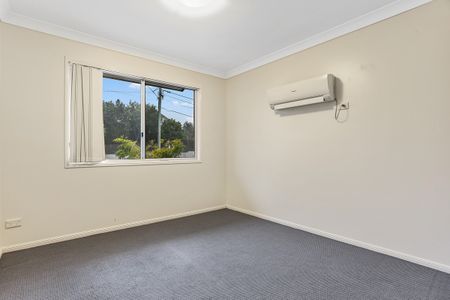 Modern Two Storey Townhouse - Photo 4