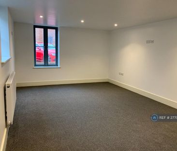 2 bedroom semi-detached house to rent - Photo 2