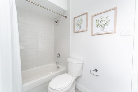 For Lease - 240 Ormond Drive Unit# D3, Oshawa, Ontario - Photo 4