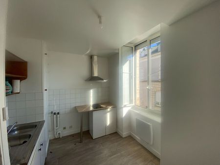 Location Appartement 2 pièces 48m² - Photo 4