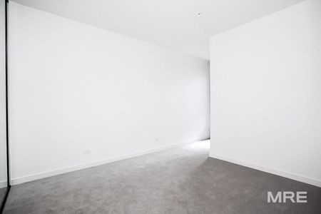 Convenience in Parkville - Photo 2