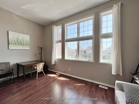 For Lease - 4637 Cornerstone Drive, Burlington, Ontario - Photo 4