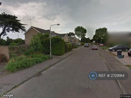 4 bedroom detached house to rent - Photo 3