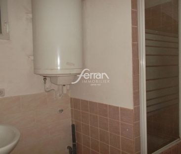 Location Appartement 2 pièces 48m² SALERNES 83690 - Photo 4