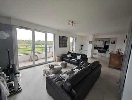 Location Appartement 4 pièces 135m² EPERNON 28230 - Photo 2