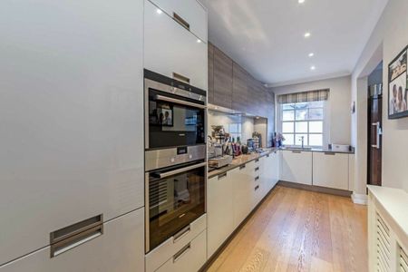 Bracknell Gardens, Hampstead, NW3 - Photo 4