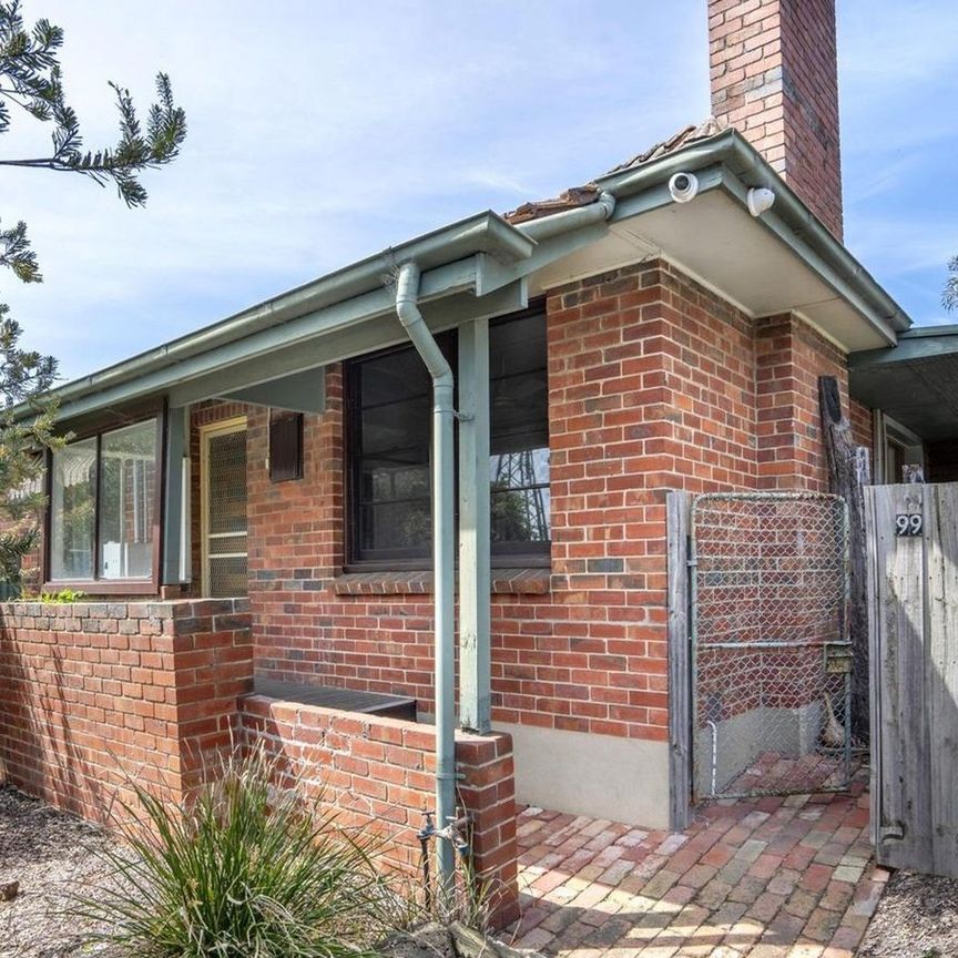99 Connolly Avenue, Coburg VIC 3058 - Photo 1
