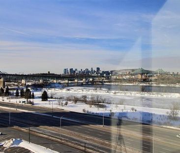 Magnifique Penthouse 2 ch. meublé – Vue Montréal – Métro – Piscine ... - Photo 4
